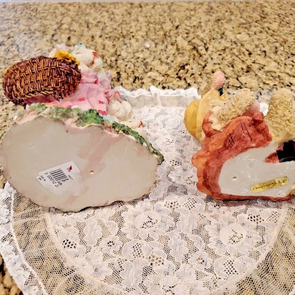 L@@K Set of 2 Cute Easter Bunny Rabbit Figurines, Momma, Baby & Child ~ Decor - Picture 5 of 7